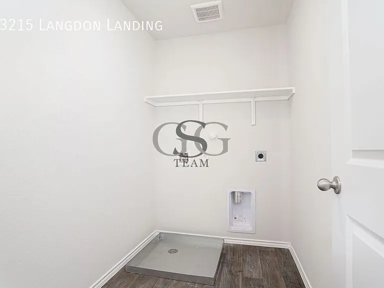 23215 Langdon Lndg — Photo 13