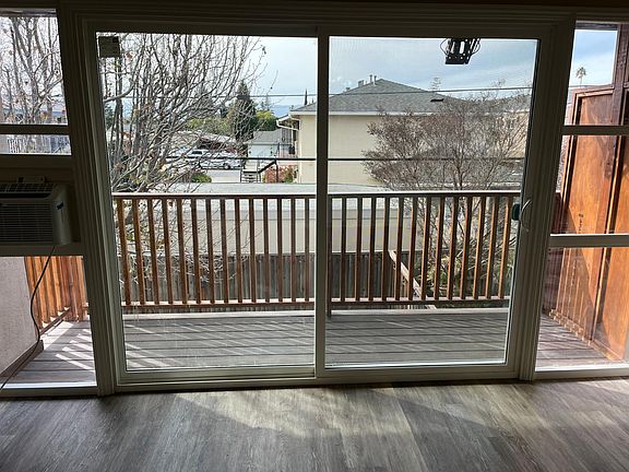 5th image of 771 Opal Dr APT 4