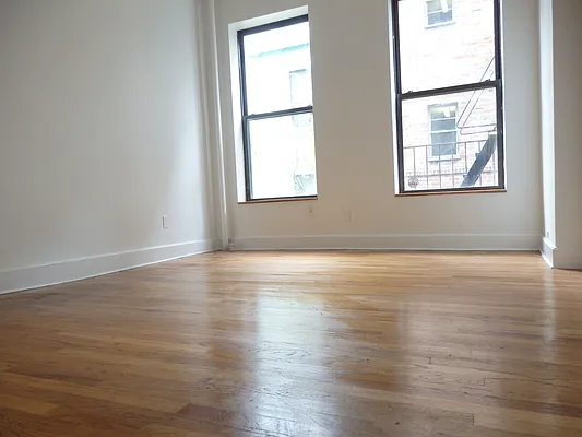 Rented by John O'Kelly Real Estate | media 18