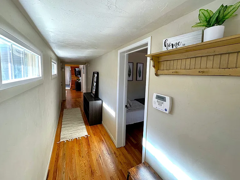 2325 W Pikes Peak Ave — Photo 16