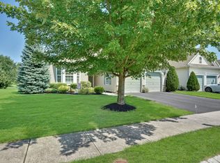 542 Bennington Ln, Lakewood, NJ 08701