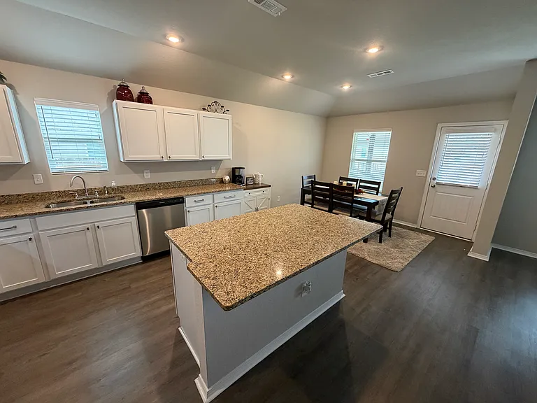 35 Kinley Brook Ln — Photo 13