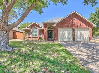 2849 Salado Trl, Fort Worth, TX 76118