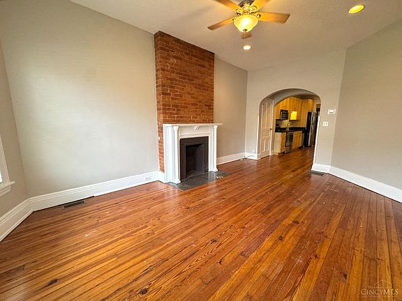 5th image of 3815 Eastern Ave