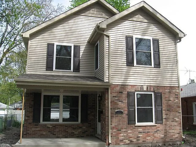 14317 Oak St photo 1