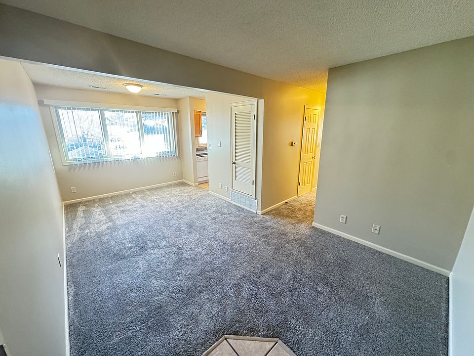 1st image of 1533 D St #8