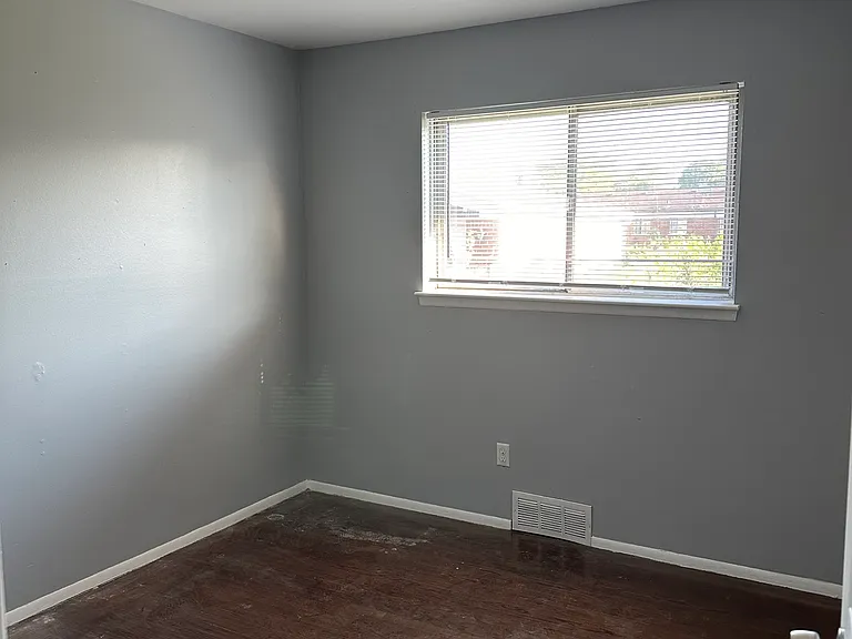 10551 N Oak Dr — Photo 6