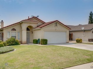 3507 Nighthawk Ln, Bakersfield, CA 93312