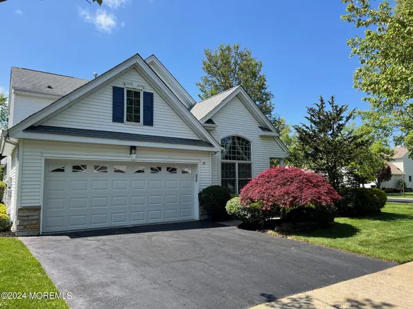 49 Londonberry Drive, Holmdel, NJ 07733