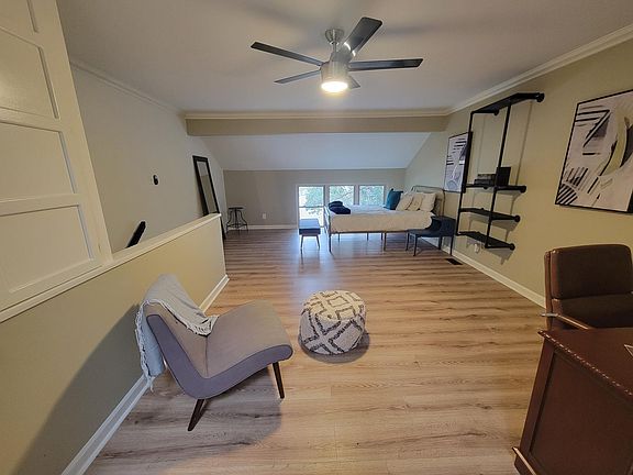 5th image of 1201 Louisiana St