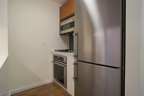 Rented by Keller Williams NYC | media 30