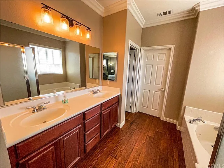 38894 Hickory Hill Ct — Photo 5