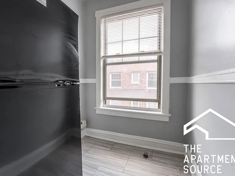 3267 W Wrightwood Ave #3Y — Photo 3