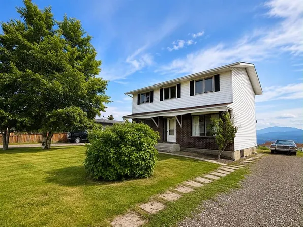 10813 W 98th Ave, Grande Cache, AB T0E 0Y0