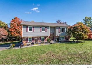 28 Jones Dr, Highland Mills, NY