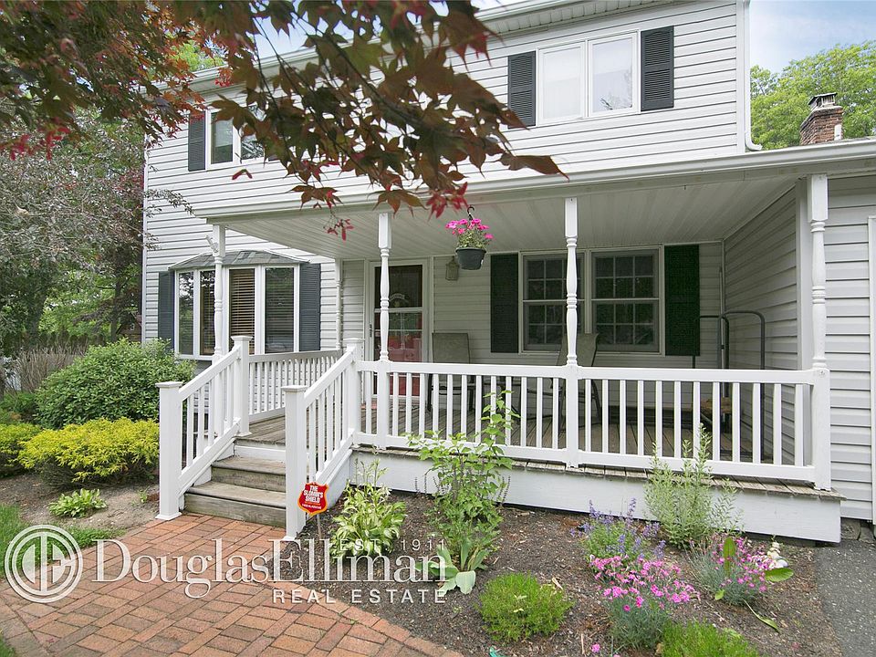 1st image of 1 Russell Ct