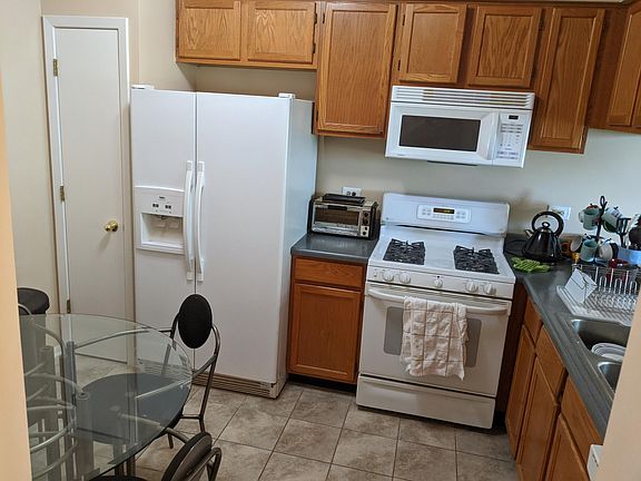 5th image of 565 Woodhaven Dr