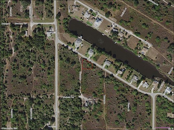 3rd image of 1462 Daudet Dr