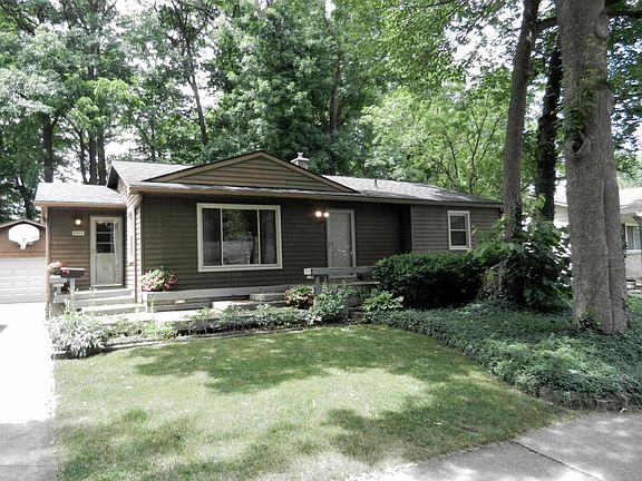 2nd image of 2808 S Deerfield Ave