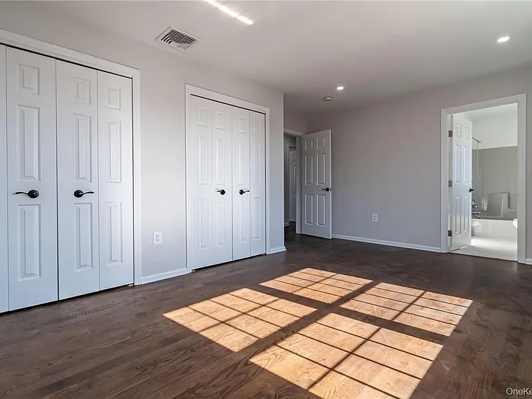 35 Harrison Ave — Photo 14