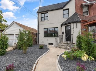 114-11 202nd Street, Saint Albans, NY 11412