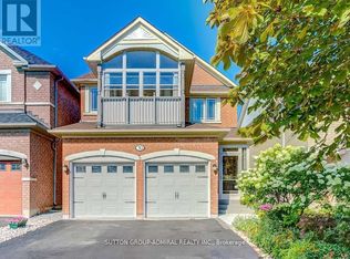 30 Lacona Cres, Richmond Hill, ON L4E 4G7