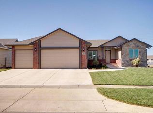 1405 N Kentucky Ln, Wichita, KS 67235