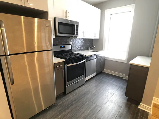 Rented by BRICK & GALO REALTY CORP | media 8