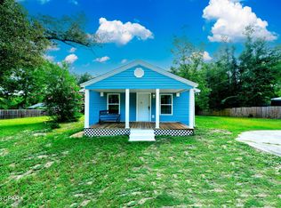 607 N Pear St, Chipley, FL 32428