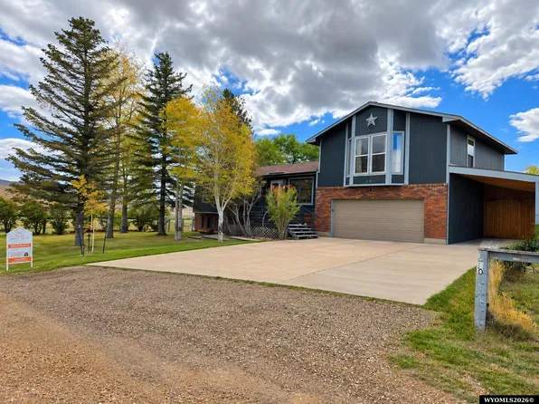 10 Bear Cir, Evanston, WY 82930
