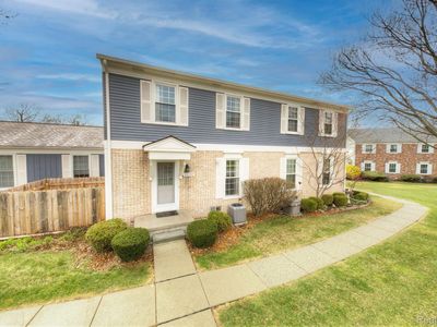 23535 N Rockledge Blvd, Novi, MI, 48375