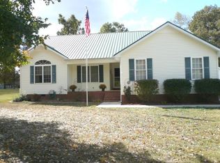 112 Archery Ln, Manchester, TN 37355