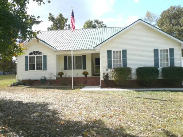 112 Archery Ln, Manchester, TN 37355