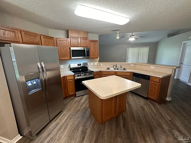 1029 Tortuga Dr — Photo 5