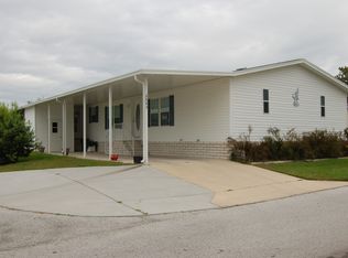 6885 W Woodbridge Dr, Homosassa, FL 34446
