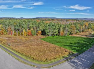 42 Old Farm Ln, Pittsfield, MA 01201