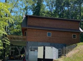 3627 Woodcove Cir, Maryville, TN 37801