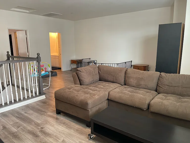 1290 Santa Liza Ave #4 — Photo 6