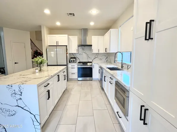 8345 W CAROL Avenue, Peoria, AZ 85345