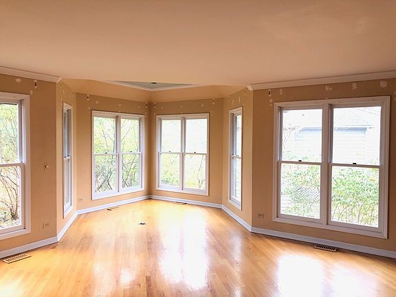 2nd image of 1129 Kinsie Ct