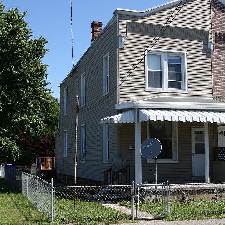 1st image of 6724 Somerset St