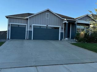 1117 Longs Peak Ave, Berthoud, CO 80513