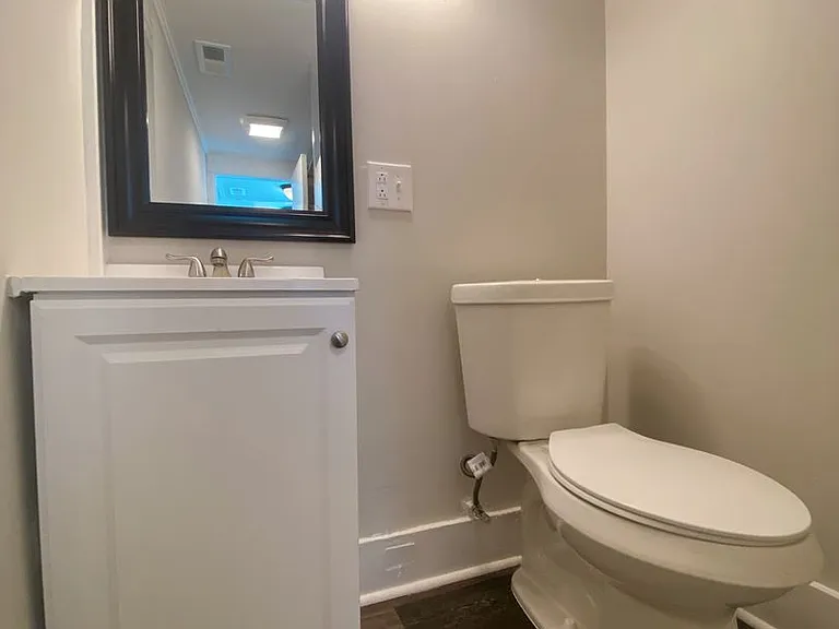 2113 Angier Ave — Photo 8