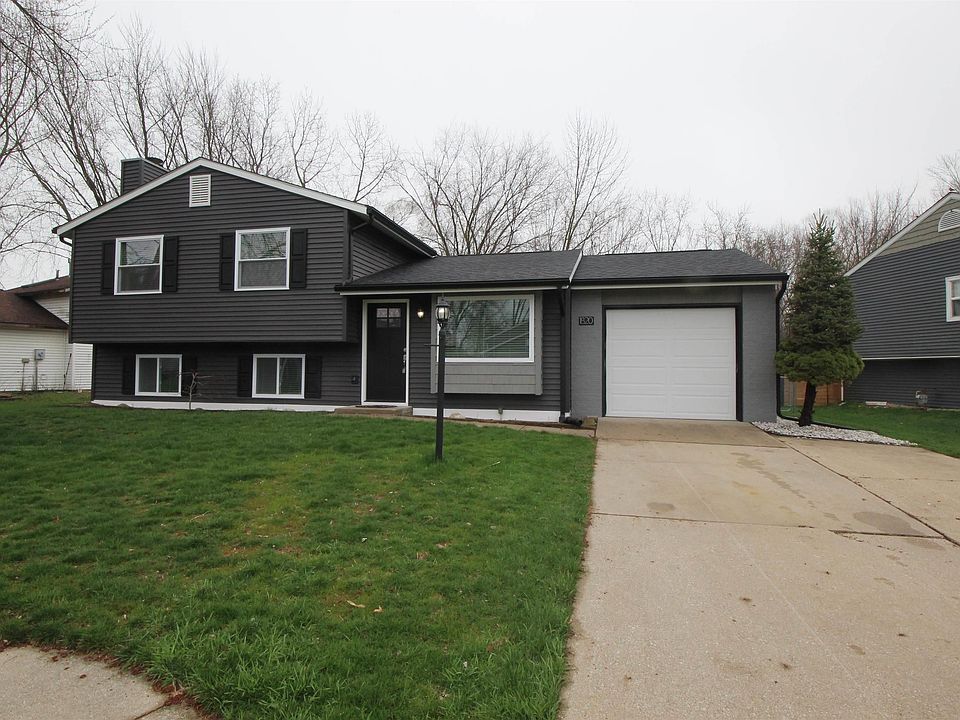 1st image of 1820 Woodland Dr