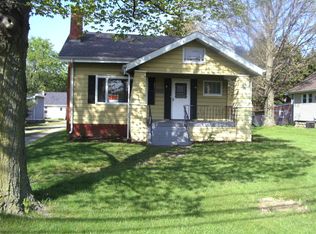 1917 Saltsman Rd, Erie, PA 16510