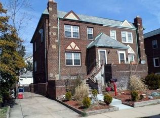 315 E Pine St, Long Beach, NY 11561