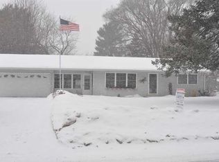 4300 C Ave NE, Cedar Rapids, IA 52402