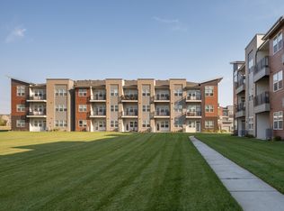 10300 S 27th St #2207, Roca, NE 68430