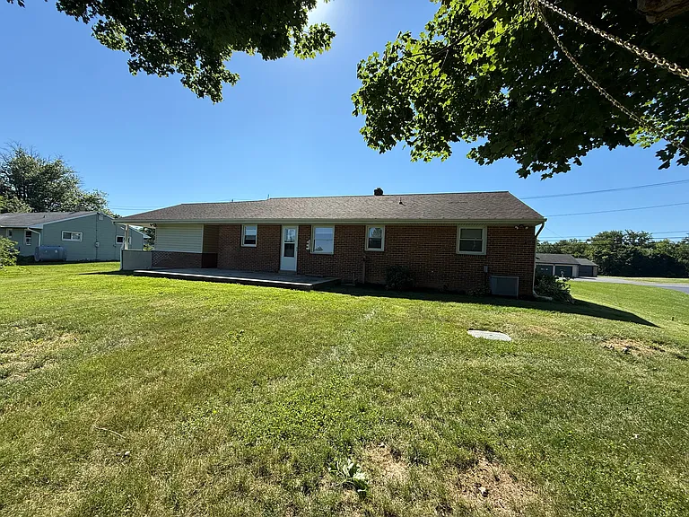 1047 Letort Rd — Photo 21