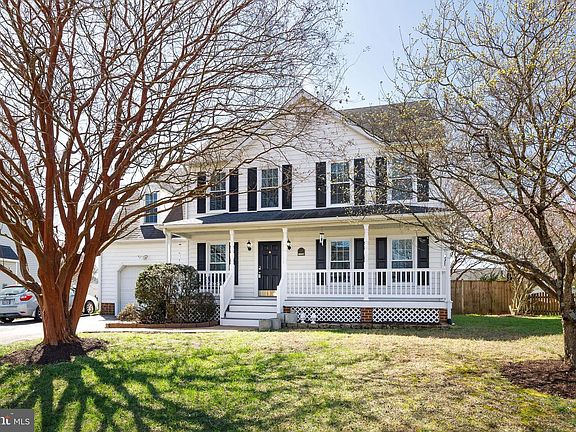 2nd image of 6997 Hawks Hill Ln